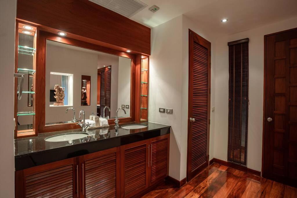 Villa In The Park, Whole House'S Suitable For Family'S Vacation Phuket Esterno foto